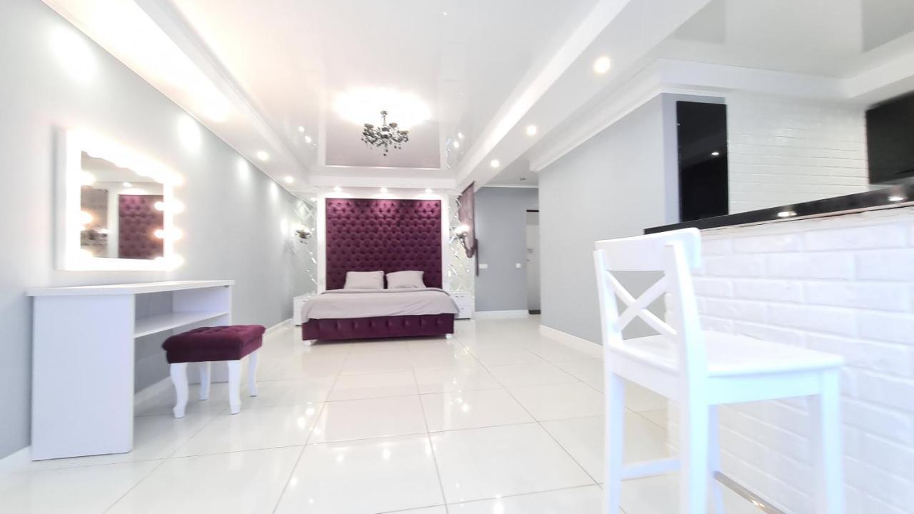 Apartaments On Prospekt Mira 35 Krzywy Róg Zewnętrze zdjęcie