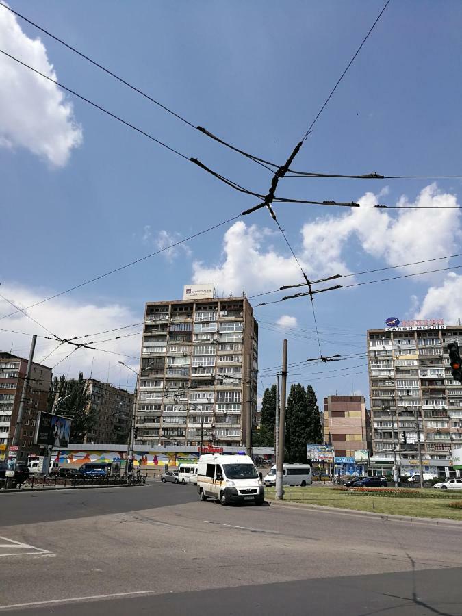 Apartaments On Prospekt Mira 35 Krzywy Róg Zewnętrze zdjęcie